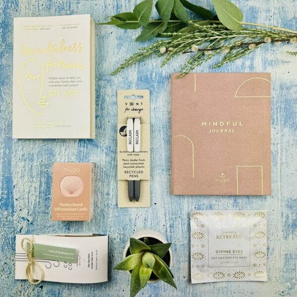 A picture of the all of the products that are included in the Mindful Mum Gift Box.