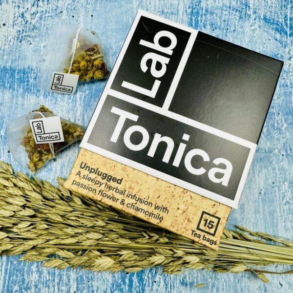 A picture of the Lab Tonica Tea that is inlcluded in the Mindul Cyclyst gift box.