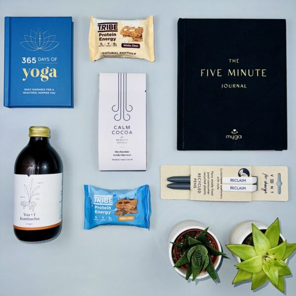 A picture of the range of yoga gifts for men included in the Yoga Wellness Gift Box.