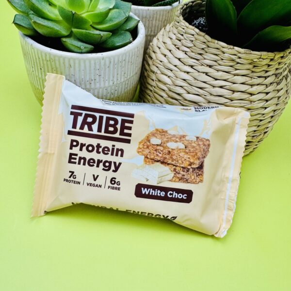 A picure of the choc chip Tribe protien flapjack that is included in the Tennis Wellness & Recovery Box