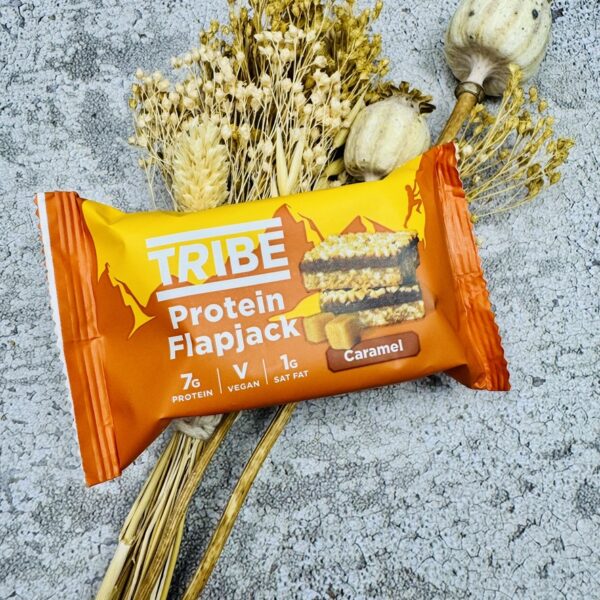 A picture of the Tribe Protien Flapjack that is included in the Nootropics Trail Running Box