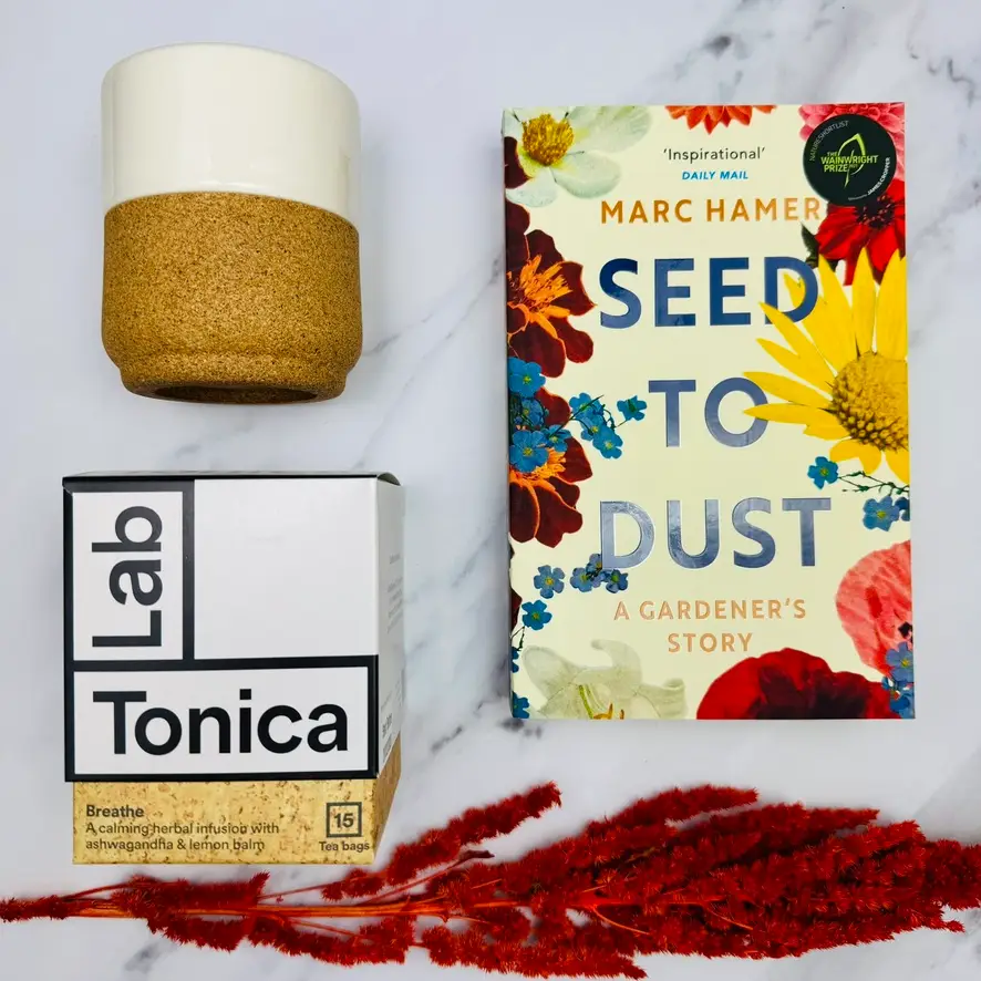 A picture of the range of products that are included on the Gardener Gift Box